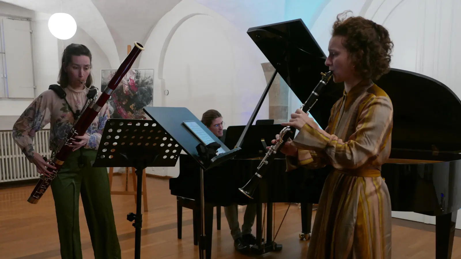 Boten Kammermusik vom Feinsten: die Musiker des Bovary Trios (von links), Michaela Špačková, Daniel Prinz und Lauriane Maudry. (Foto: Roman Kocholl)
