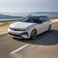 Als Diesel ist der überarbeitete Opel Astra ab 35.040 Euro zu haben. (Foto: Opel Automobile GmbH/dpa-tmn)