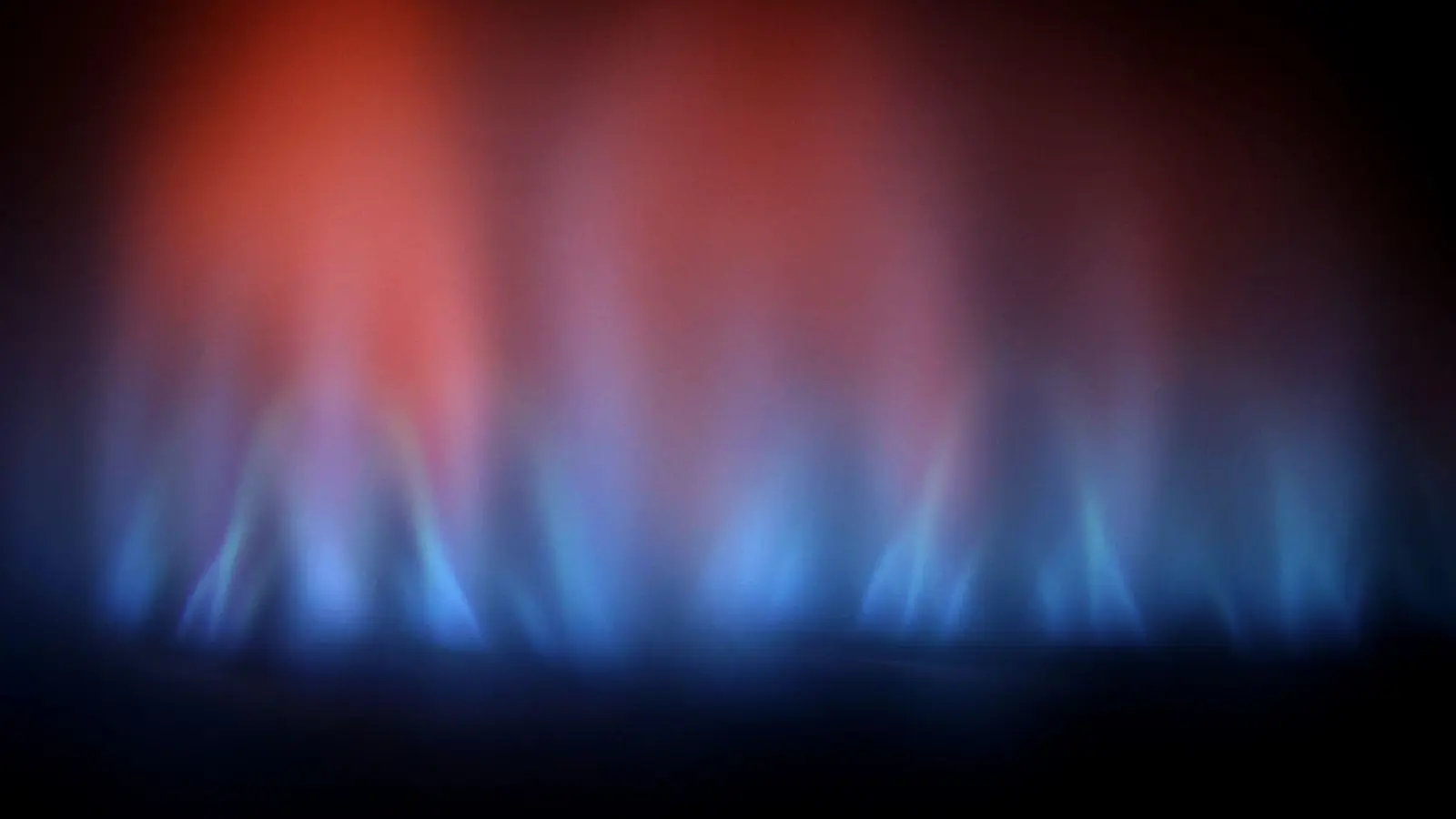Die Bundesregierung arbeitet daran, große Preissprünge bei Gas gerechter zu verteilen. (Foto: Karl-Josef Hildenbrand/dpa)