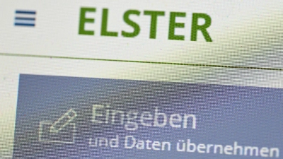 Per App und einem Klick die nervige Steuererklärung erledigen? Klingt verführerisch - genau das kann aber auch ein Problem werden. (Symbolbild) (Foto: Bernd Weißbrod/dpa)