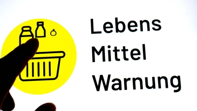 Der Hersteller Jütro Tiefkühlkost ruft mehrere Chargen einer Beerenmischung zurück. (Symbolbild) (Foto: Sina Schuldt/dpa)