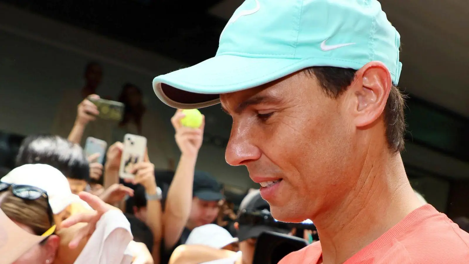 Rafael Nadal freut sich auf sein Comeback in Brisbane. (Foto: Tertius Pickard/AP)