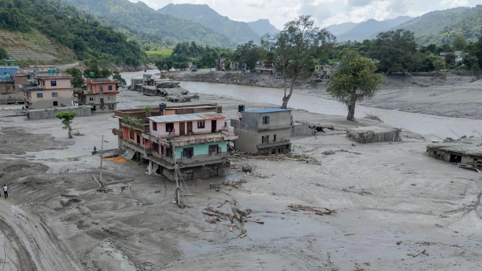 Die Flut hatte ganze Dörfer völlig zerstört.  (Foto: Sulav Shrestha/XinHua/dpa)