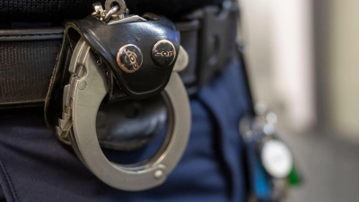 Nach einem Tötungsdelikt im oberpfälzischen Waldsassen ermittelt die Polizei gegen einen 67-Jährigen. (Symbolbild) (Foto: Peter Kneffel/dpa)