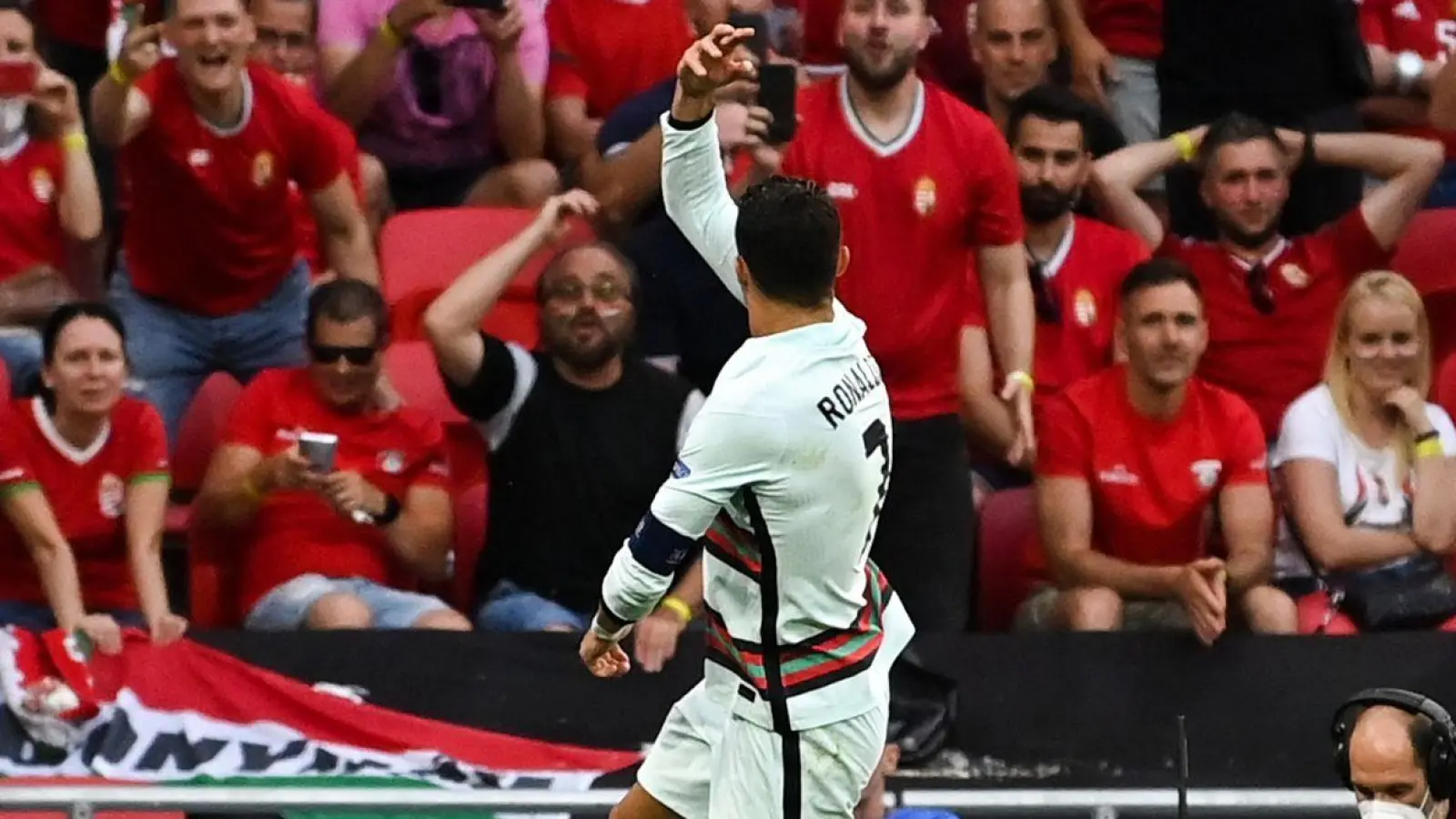 Cristiano Ronaldo schnürte bei Portugals Auftaktsieg einen Doppelpack. (Foto: Robert Michael/dpa-Zentralbild/dpa)