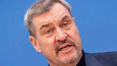 „Viel zu lange hat Iran den Nahen Osten mit brutaler Gewalt destabilisiert“, sagt CSU-Chef Söder. (Archivbild) (Foto: Michael Kappeler/dpa)