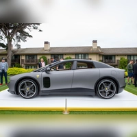 Der Ferrari Luce sorgte nach der Vorstellung für heftige Debatten. (Foto: Andrej Sokolow/dpa)