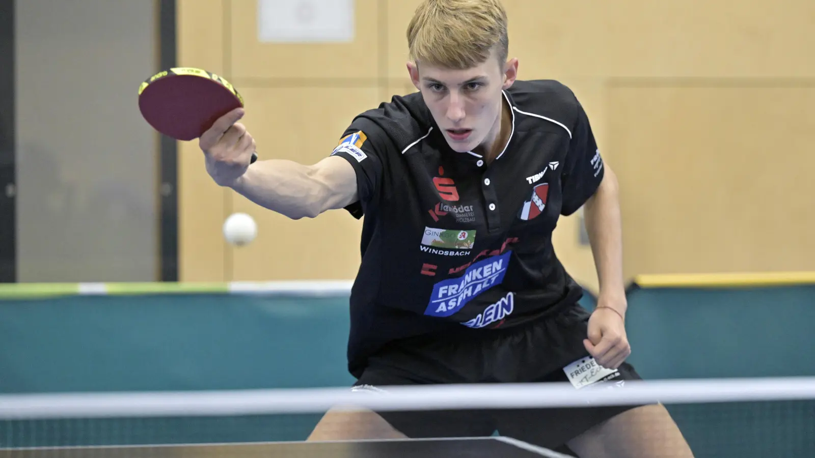 Tom Schweiger gewann seine beiden Einzel und ist mit seiner 10:2-Bilanz bester Spieler im hinteren Paarkreuz der Liga. (Foto: Martin Rügner)