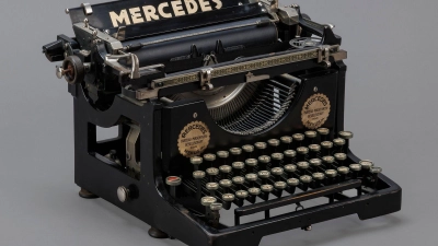 Über dieses Exponat freut sich das Museum der Bayerischen Geschichte in Regensburg besonders: die Schreibmaschine des Revolutionsführers und ersten Bayerischen Ministerpräsidenten Kurt Eisner (1867–1919).  (Foto: --/Haus der Bayerischen Geschichte/dpa)