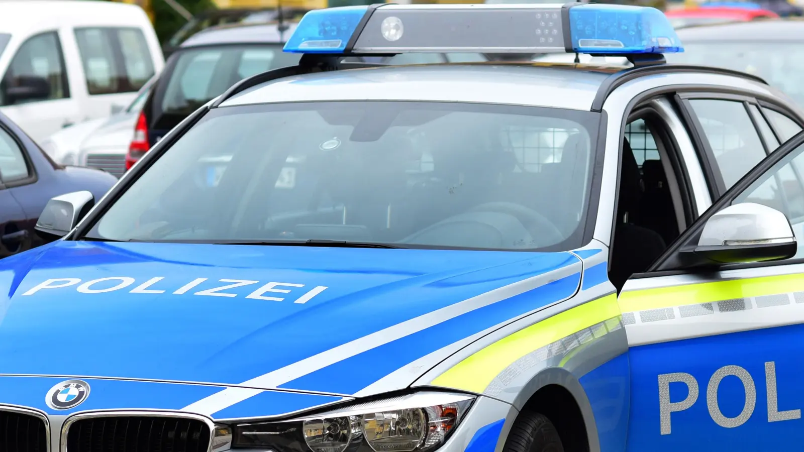 Mit einer Unfallflucht in Uffenheim ist die Polizei befasst. (Symbolbild: Jim Albright)