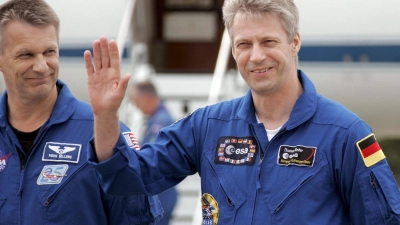 Ehemaliger Astronaut Reiter übernimmt die Raumfahrtabteilung im Bundesforschungsministerium (Foto: epa Rothstein/epa/dpa)