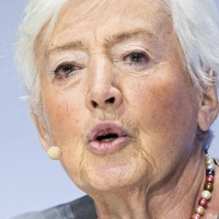 Die ehemalige SPD-Spitzenpolitikerin Renate Schmidt sieht Fehler bei der Kommunikation der Parteien mit den Bürgern. (Archivbild) (Foto: Michael Matthey/dpa)