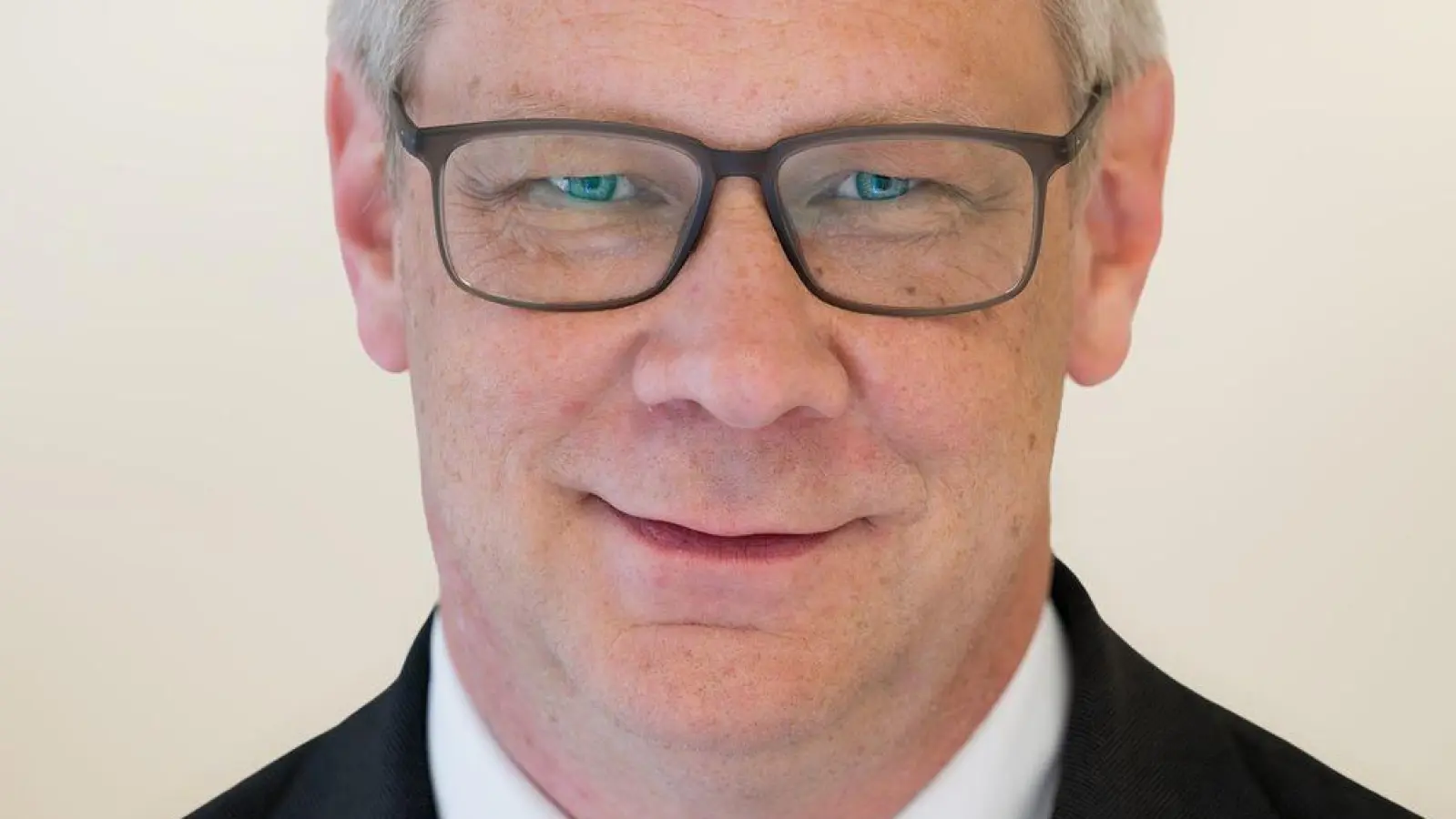 Nach einem mutmaßlichen Anschlag auf dem Grundstück des Brandenburger Antisemitismusbeauftragten Andreas Büttner ermittelt der Staatsschutz. (Archivbild) (Foto: Soeren Stache/dpa)