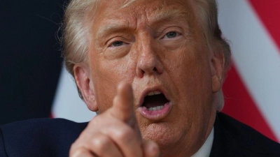 Der US-Präsident drohte mehrfach mit der Annexion Grönlands. (Archivbild) (Foto: Julia Demaree Nikhinson/AP/dpa)