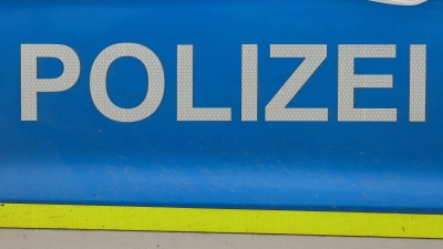 Nach einer Unfallflucht hat die Polizei einen mutmaßlichen Fahrer aufgegriffen. (Symbolbild) (Foto: Jan Woitas/dpa)