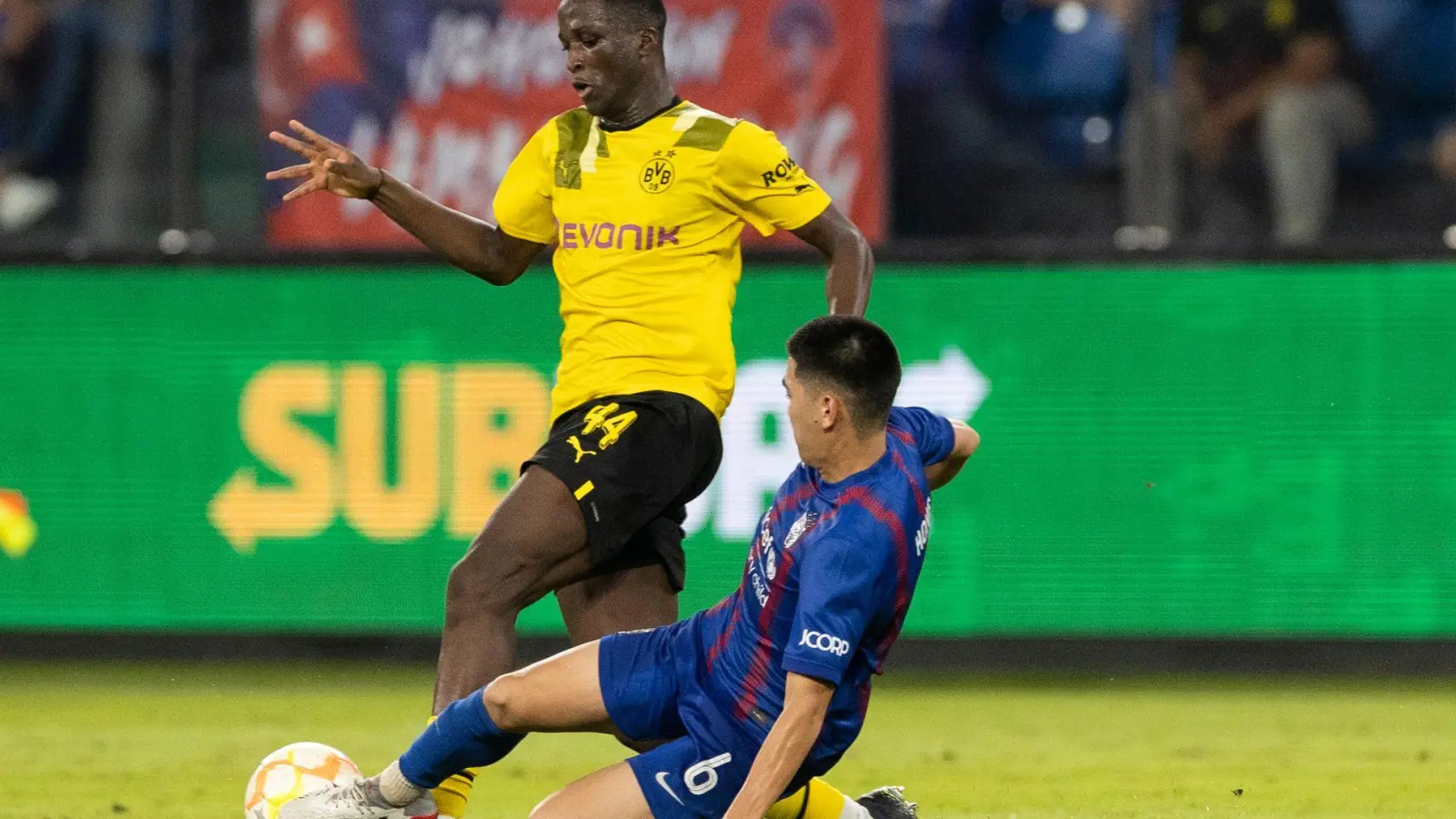 Soumaila Coulibaly ist vorzeitig zurück in Dortmund. (Foto: Marco Steinbrenner/dpa)