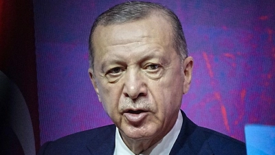 Recep Tayyip Erdogan kündigte erst kürzlich an, die Wahlen seien nun seine letzten - laut Beobachtern der Versuch, AKP-Wähler emotional zu gewinnen. (Foto: Kay Nietfeld/dpa)
