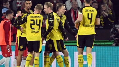 Gegen zehn Kölner hatte Dortmund zunächst leichtes Spiel (Foto: Federico Gambarini/dpa)