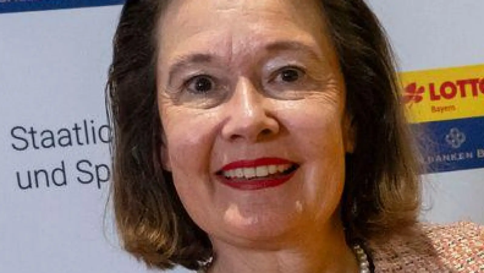 Die Präsidentin der Staatlichen Lotterie- und Spielbankverwaltung, Carolin Kerschbaumer, stellte die Halbjahresbilanz in München vor. (Foto: Peter Kneffel/dpa)