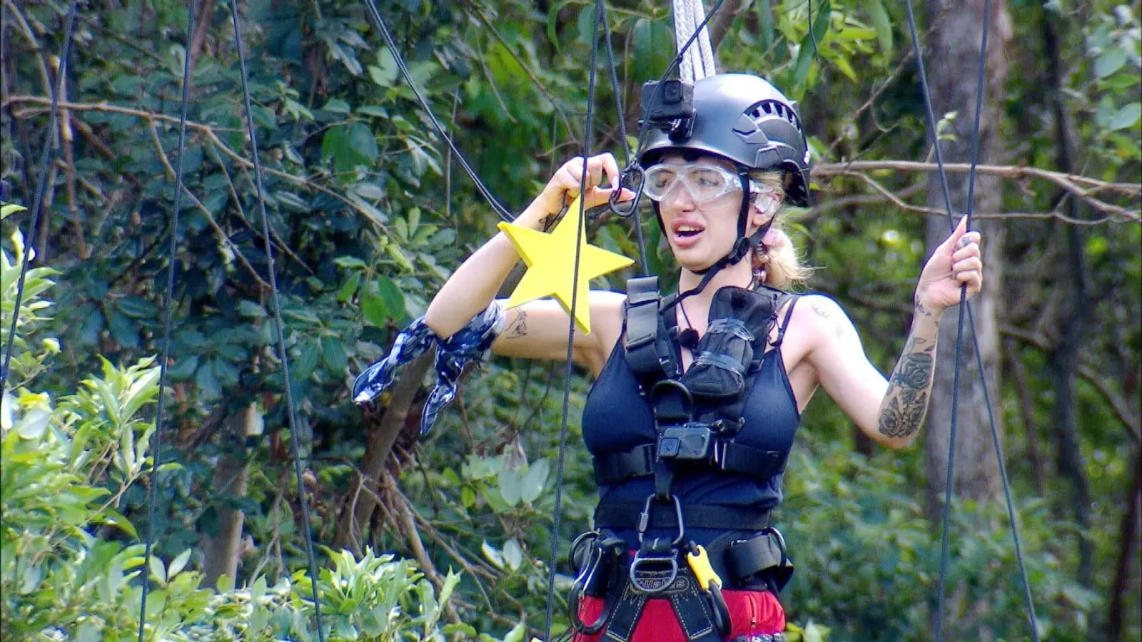 Ariel und ein Stern. (Foto: RTL/dpa)