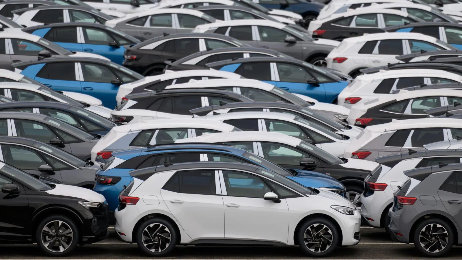 Die deutsche Wirtschaft wird 2026 nach neuester IWF-Prognose stärker zulegen als bislang erwartet. (Archivbild) (Foto: Hendrik Schmidt/dpa)