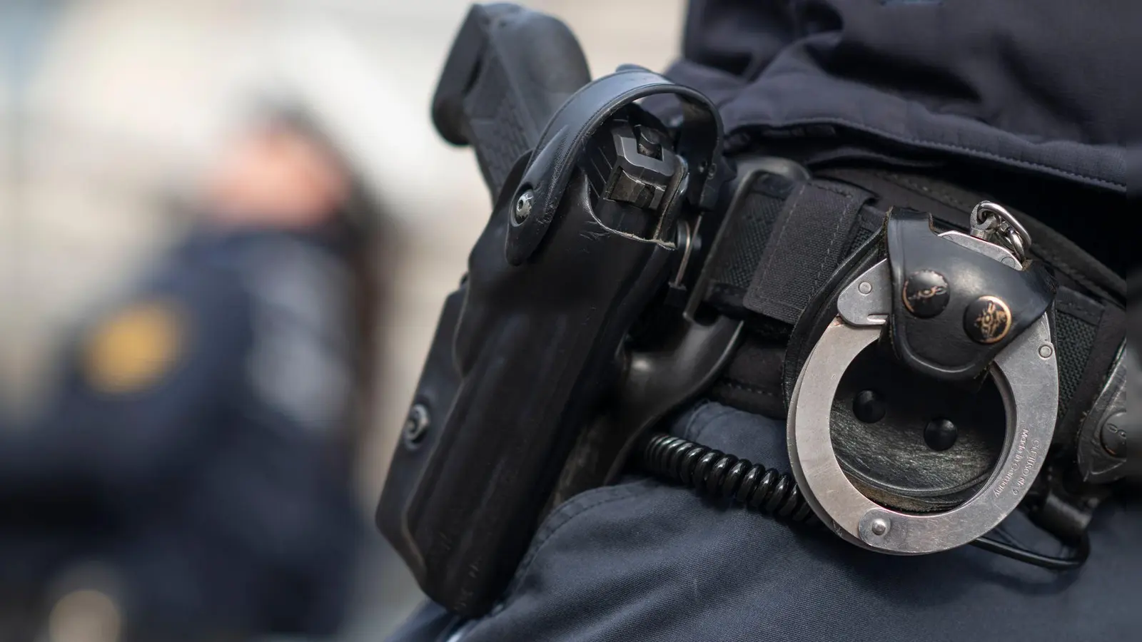 Die Polizei hat einen mutmaßlichen Serieneinbrecher festgenommen. (Archivbild) (Foto: Marijan Murat/dpa)