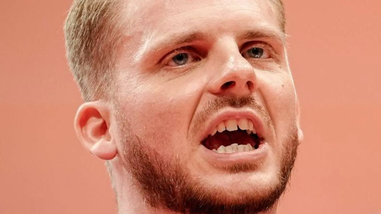 Klüssendorf rückt als Generalsekretär in die SPD-Spitze auf.  (Foto: Kay Nietfeld/dpa)