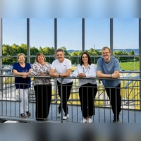 Das Team von Böhm &amp; Bertko (von links nach rechts): Petra Hofmockel, Bautechnikerin Daniela Rossel, Dipl. Ing. (FH) Frank Bertko, Lena Garbs, B. Eng. Nicklas Mück (Foto: Böhm & Bertko)