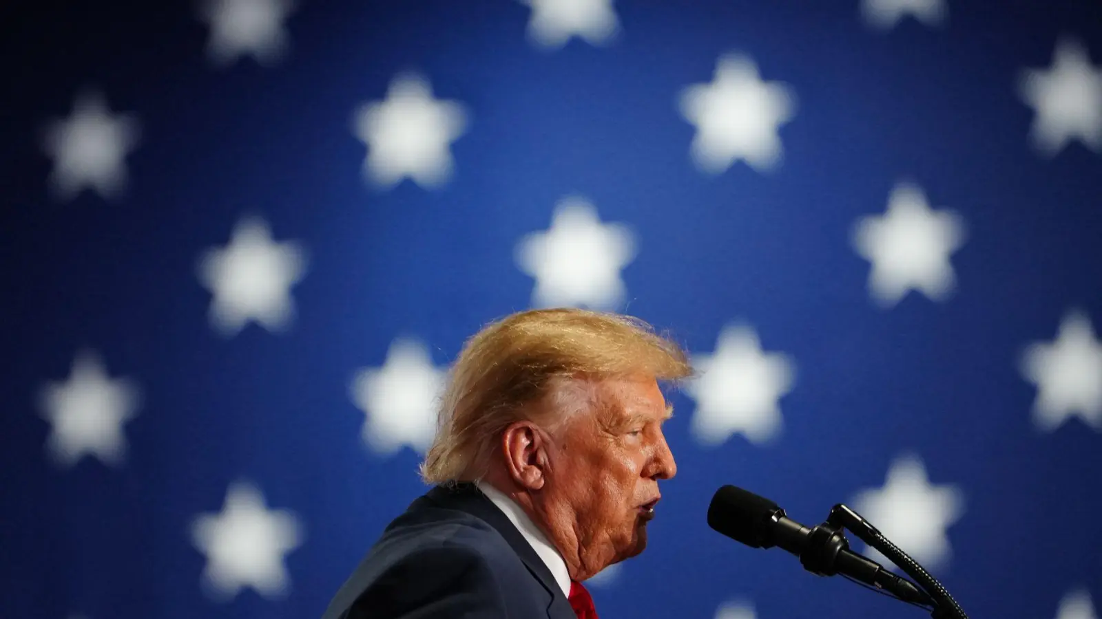 Präsident Trump hat die Hinrichtung genehmigt, hatte mit der Entscheidung zum Livestream eigenen Angaben nach aber nichts zu tun. (Foto: Julia Demaree Nikhinson/AP/dpa)
