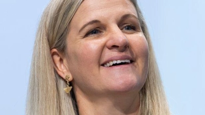 IOC-Präsidentin Kirsty Coventry reformiert die Olympia-Vergabe. (Foto: Cyril Zingaro/KEYSTONE/dpa)