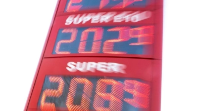 Die Spritpreise in Deutschland sind seit Beginn des Iran-Kriegs stark gestiegen. (Foto: Philip Dulian/dpa)