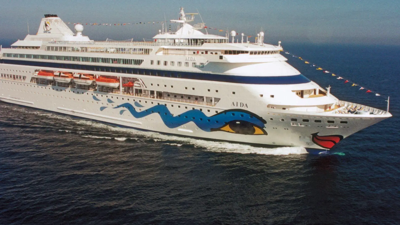 Die „Aida“ hatte viele Namen: Clubschiff, Traumschiff, Luxusliner. (Archivbild) (Foto: picture alliance / dpa-tmn)
