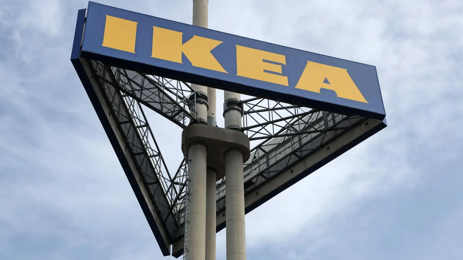 Ikea ist der größte Möbelhändler in Deutschland. (Foto: Bernd Wüstneck/dpa)