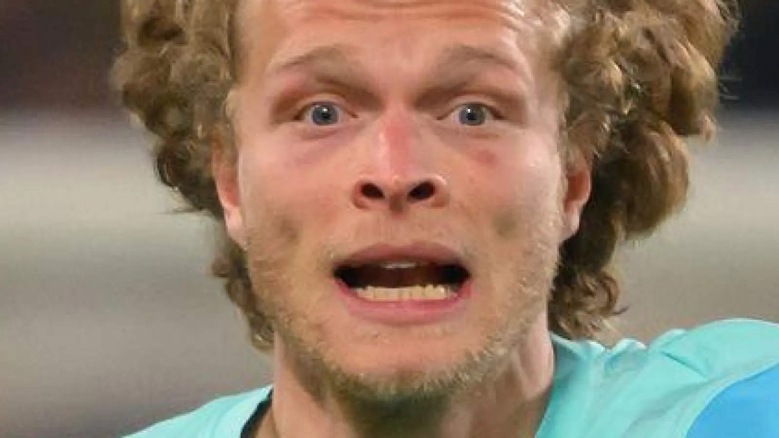 „Löwen“-Kapitän Jesper Verlaat hatte sich im Drittliga-Spiel gegen Hansa Rostock eine Muskelverletzung zugezogen. (Archivbild) (Foto: Robert Michael/dpa)