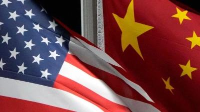 China hat Sanktionen gegen drei US-Rüstungskonzerne angekündigt. (Foto: Kiichiro Sato/AP/dpa)