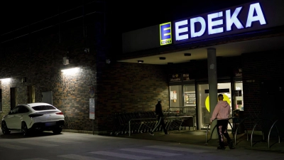 Edeka ist größter Lebensmittelhändler in Deutschland. (Foto: Julius-Christian Schreiner/dpa)