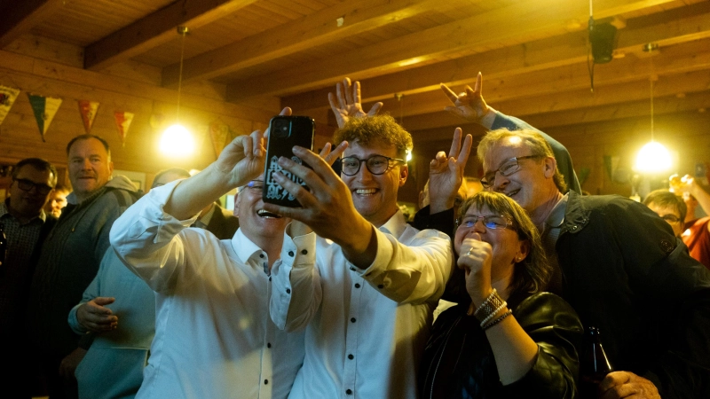 „Die Leute wollten einen Landrat, der ihnen auf Augenhöhe begegnet”, sagt Marco Meier nach seinem Sieg. (Foto: Evi Lemberger)