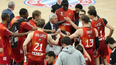 Die Bayern-Basketballer haben unter der Leitung von Svetislav Pesic einen Heimsieg eingefahren. (Archivbild) (Foto: Matthias Stickel/dpa)