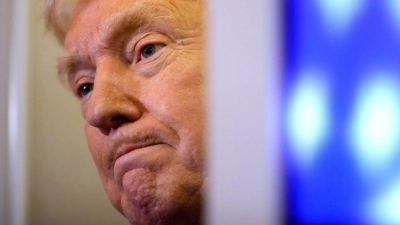 Was wusste US-Präsident Trump tatsächlich über Epstein? (Archivfoto) (Foto: Mark Schiefelbein/AP/dpa)