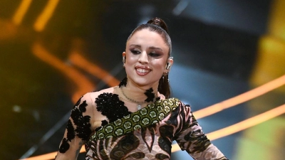 Sängerin Angelina Mango hat beim  Sanremo Musikfestival gewonnen. (Foto: Marco Alpozzi/LaPresse/AP/dpa)
