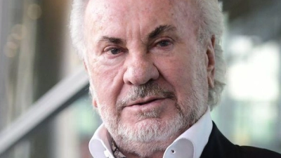 Der Ex-Formel 1-Manager wurde nach Medienangaben Opfer von Räubern im eigenen Haus.(Archiv)  (Foto: Frank May/picture alliance/dpa)