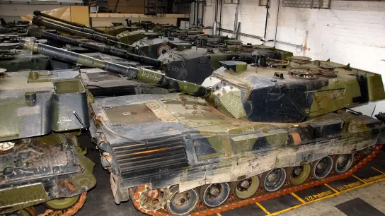 Auch Industriebestände von Kampfpanzern des Typs Leopard 1 sollen in die Ukraine geliefert werden. (Foto: picture alliance / dpa)