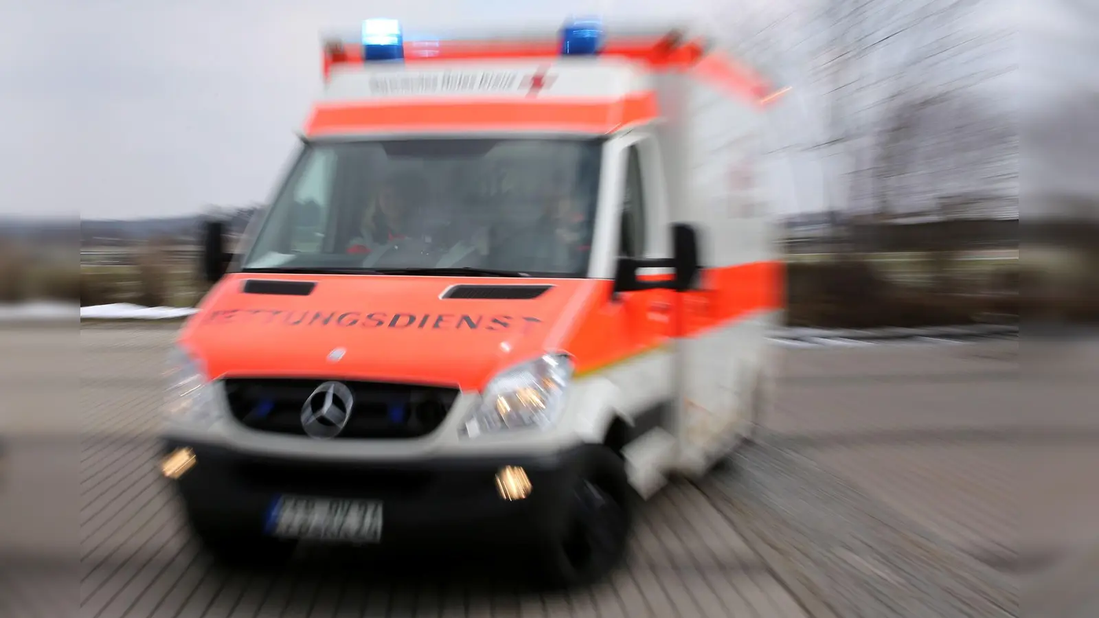 Der 71-Jährige starb in einer Klinik an seinen schweren Verletzungen. (Symbolbild) (Foto: Stephan Jansen/dpa)