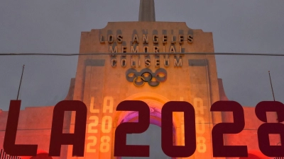 Schon am ersten Wettkampftag soll es im Los Angeles Memoral Coliseum bei den Frauen um Gold über 100 Meter gehen. (Archivfoto) (Foto: Richard Vogel/dpa)