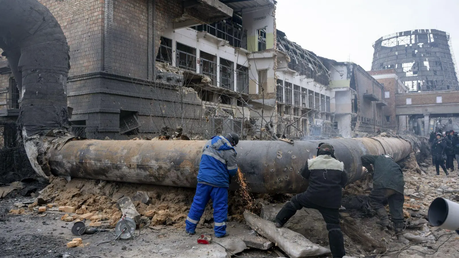 Die EU will die Ukraine beim Wiederaufbau von Infrastruktur unterstützen. (Archivbild) (Foto: -/Kyodo/dpa)