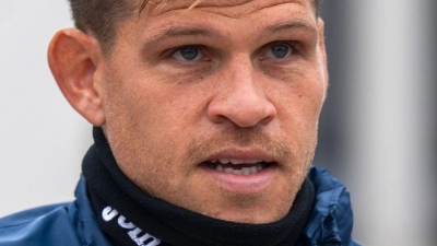 Einer der vielen Ausfälle bei 1860 München: Stürmer Florian Niederlechner. (Archivbild) (Foto: Peter Kneffel/dpa)