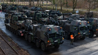 Die europäischen Staaten rüsten auf und üben für den Ernstfall.  (Foto: Philipp Schulze/dpa)