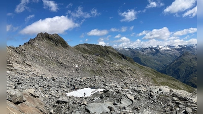 Das Unglück ereignete sich in der Venedigergruppe, einer Gebirgsgruppe in Tirol. (Symbolbild) (Foto: Sabine Dobel/dpa)