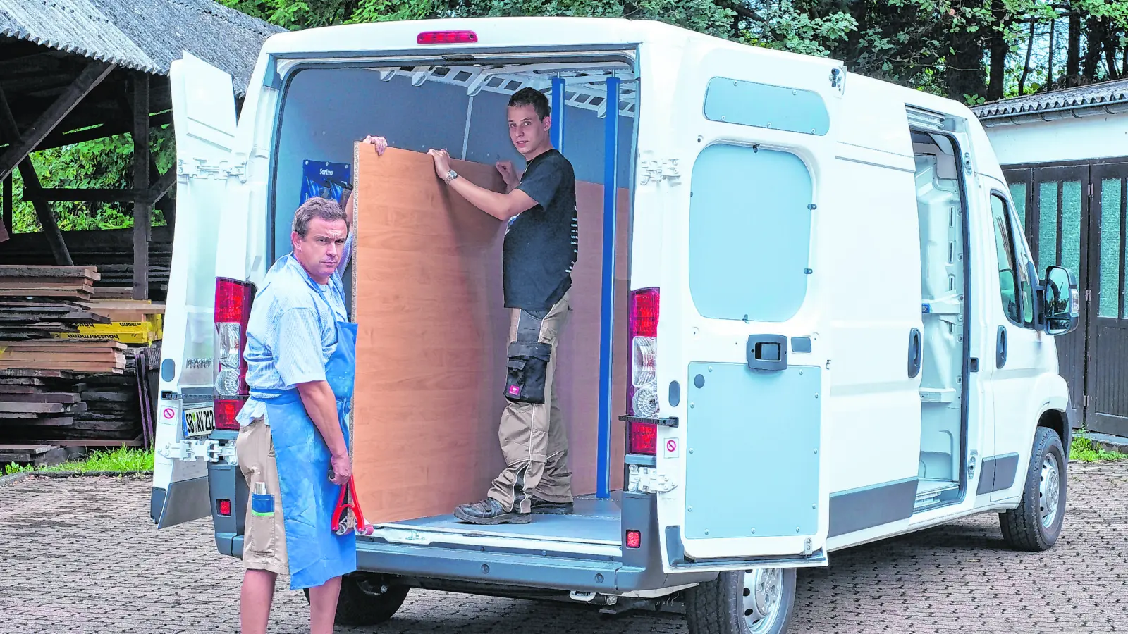 Mit Fachleuten und der richtigen Ausstattung gelingen Transporte und Umzüge aller Art garantiert und auch stressfrei. (Foto: Klaus Winkler)