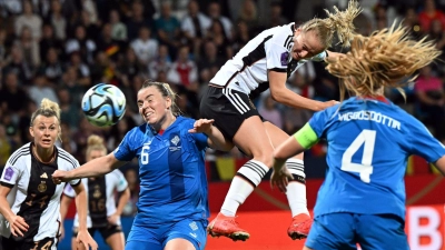 Die DFB-Frauen präsentieren sich gegen Island erstmals seit dem Vorrunden-Aus in Australien ihrem heimischen Publikum. (Foto: Federico Gambarini/dpa)